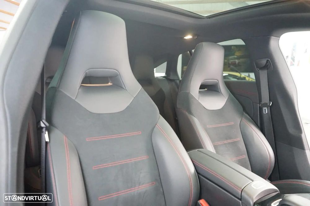 Mercedes-Benz CLA 250 e AMG Line - 40