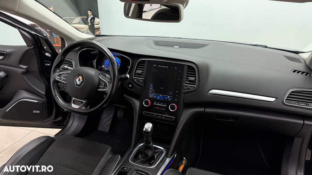 Renault Megane ENERGY dCi 130 BOSE EDITION - 30