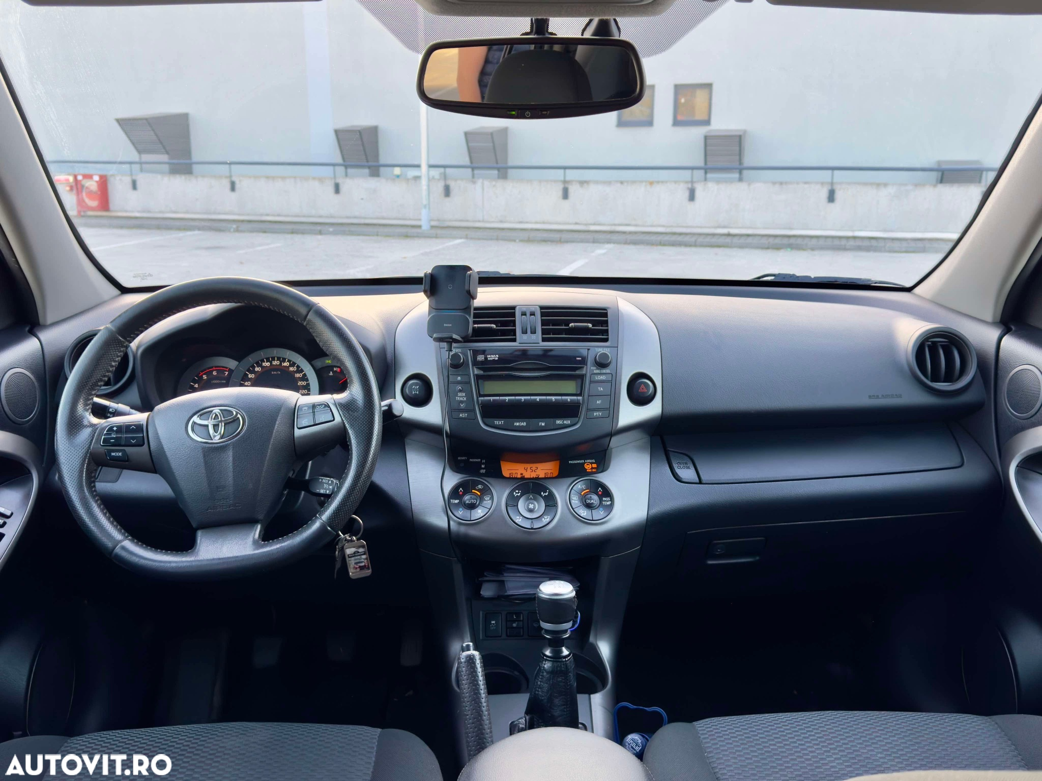 Toyota RAV4 2.2 D-4D AWD Comfort - 6