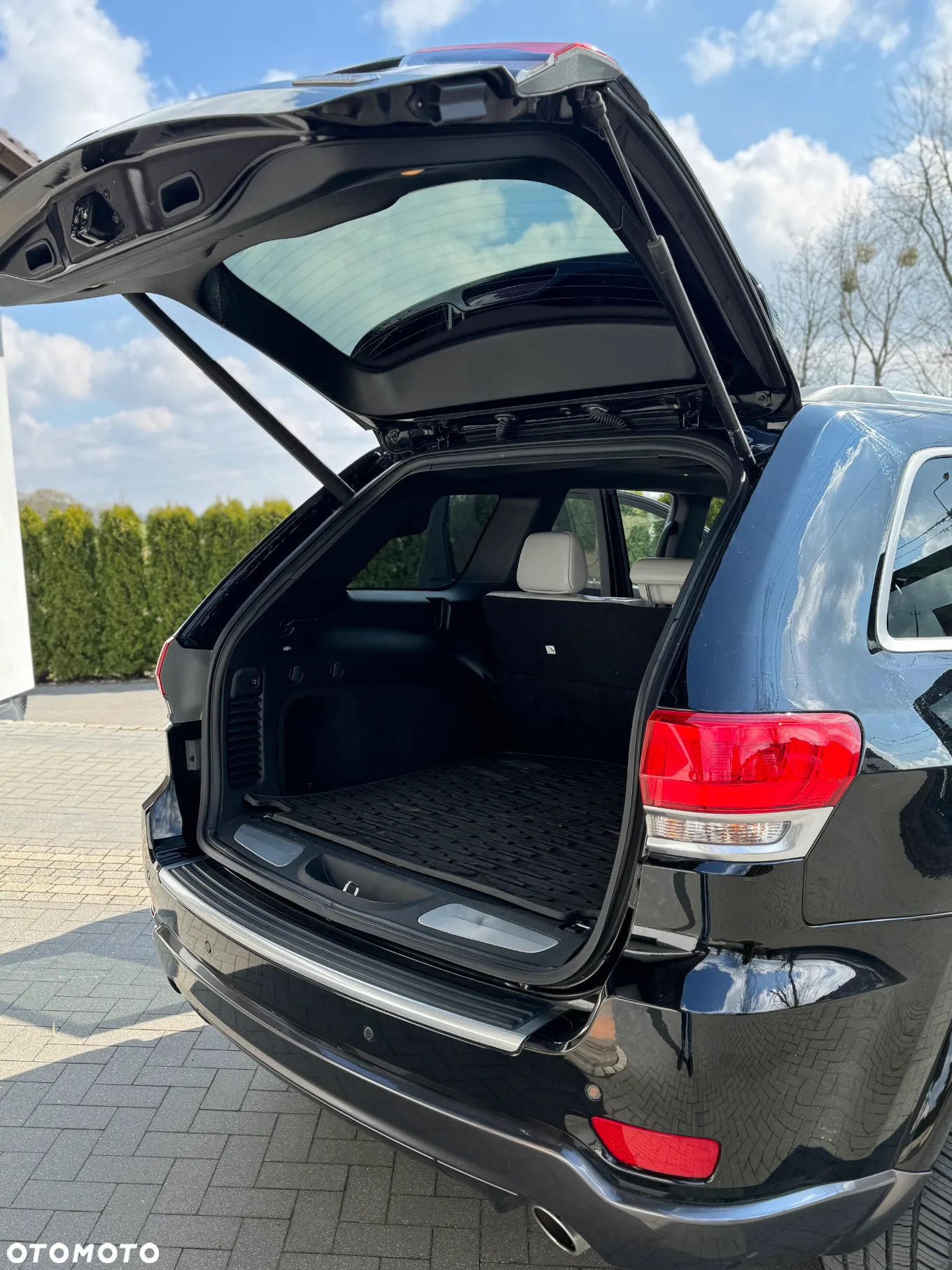 Jeep Grand Cherokee - 7