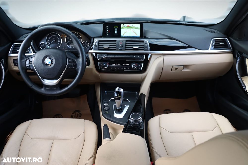 BMW Seria 3 320d Sport-Aut. Luxury Line - 17