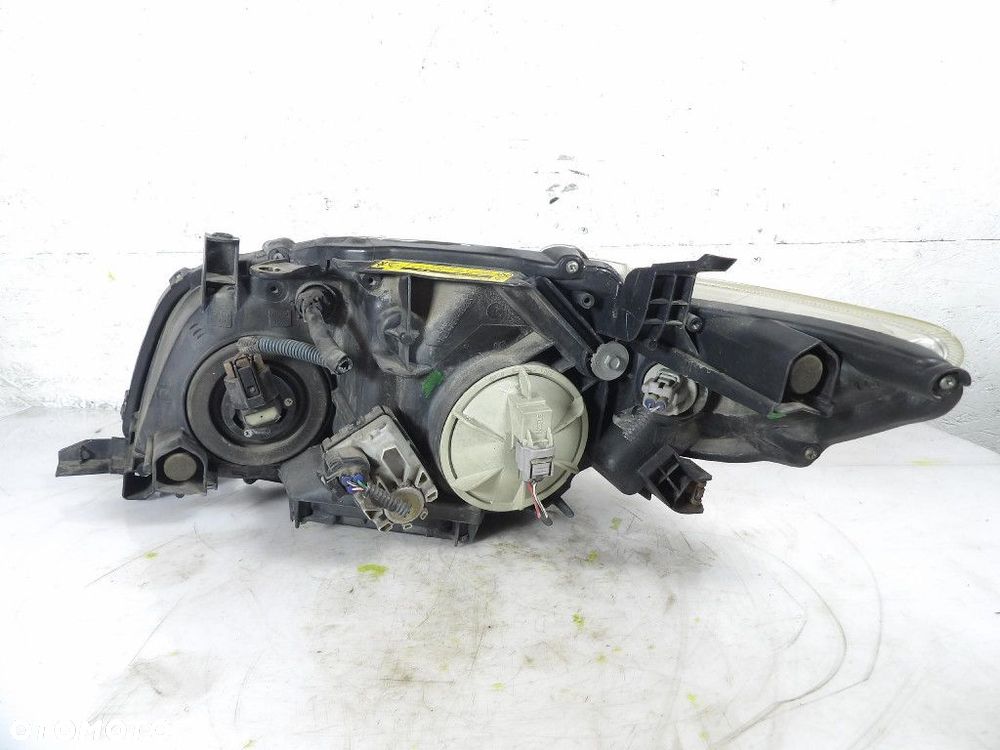 TOYOTA COROLLA E14 E15 LIFT REFLEKTOR PRAWY XENON KOITO 12-520 - 2