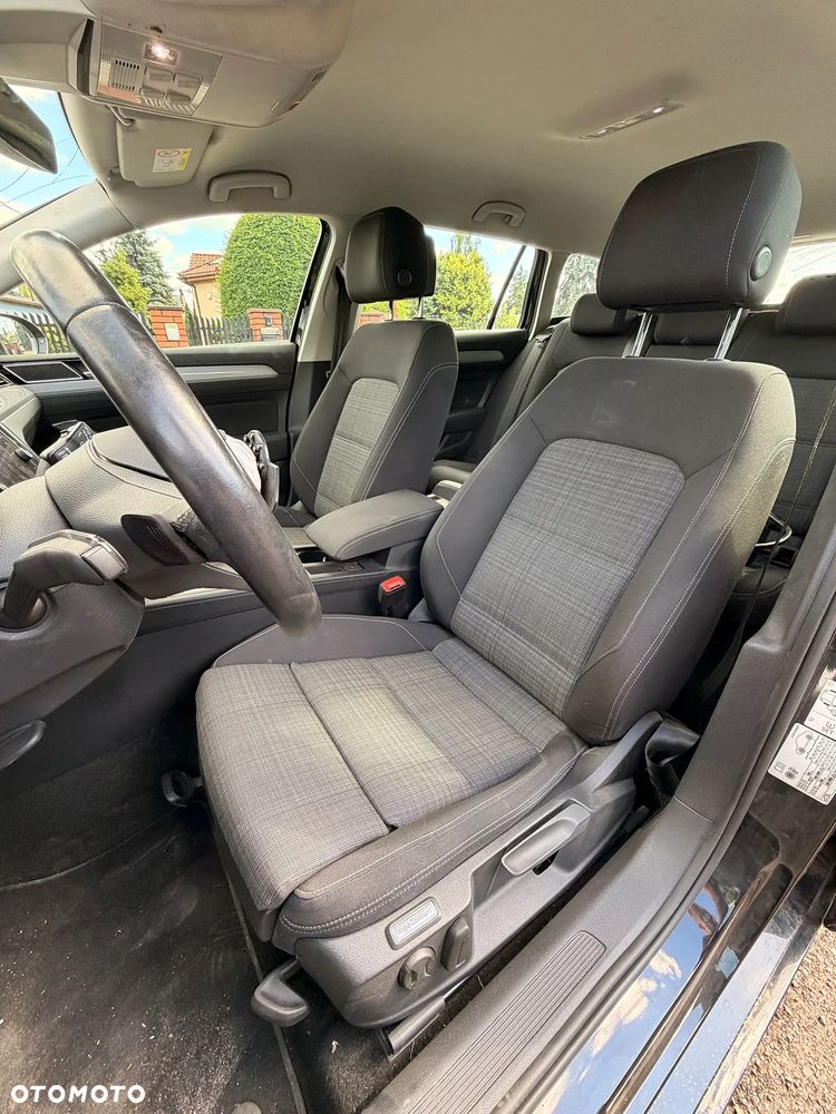 Volkswagen Passat 2.0 TDI EVO Elegance DSG - 5