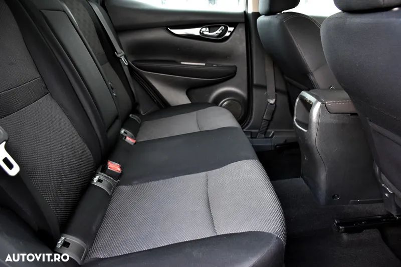 Nissan Qashqai 1.6 DCI Start/Stop X-TRONIC Acenta - 19