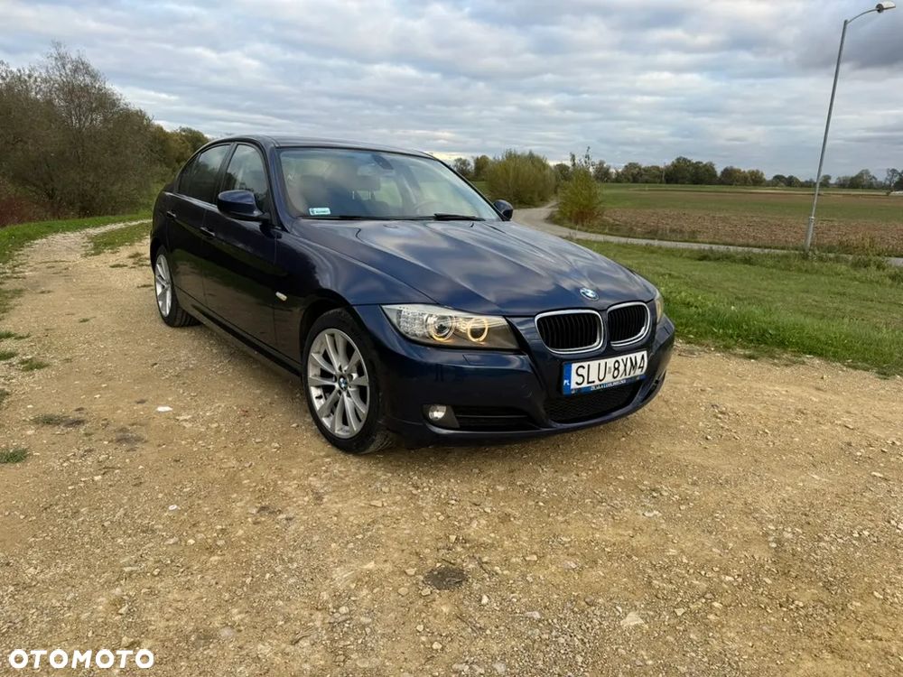 BMW Seria 3 318d - 3