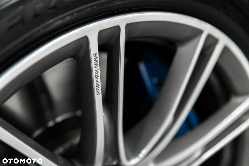 BMW Seria 7 M760Li xDrive - 22