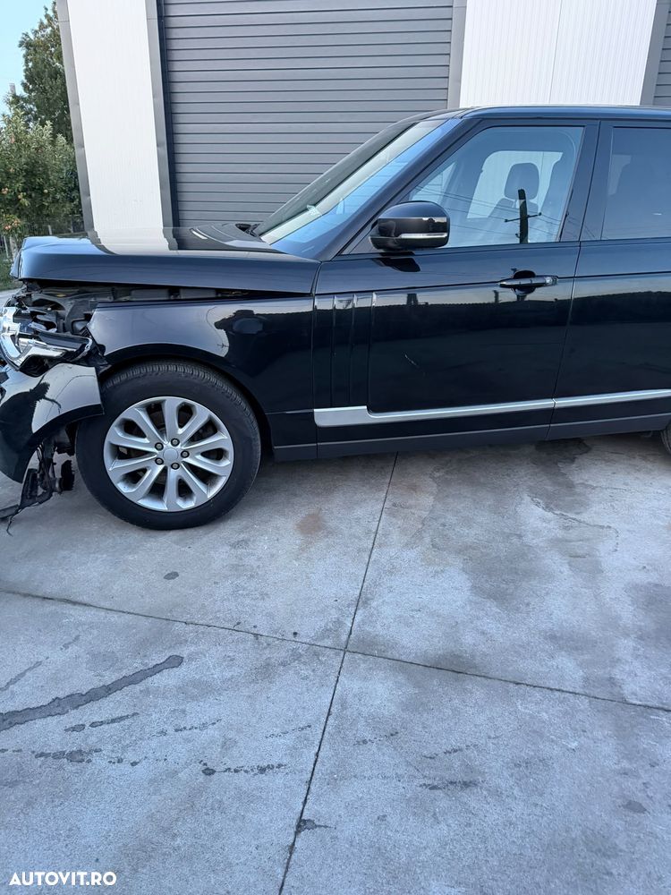 Land Rover Range Rover 3.0L SDV6 Autobiography - 4