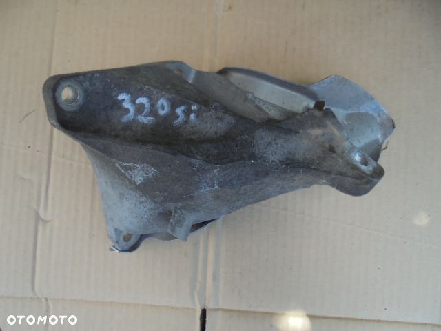 łapa silnika prawa bmw e81 e87 116i 118i 120i - 1