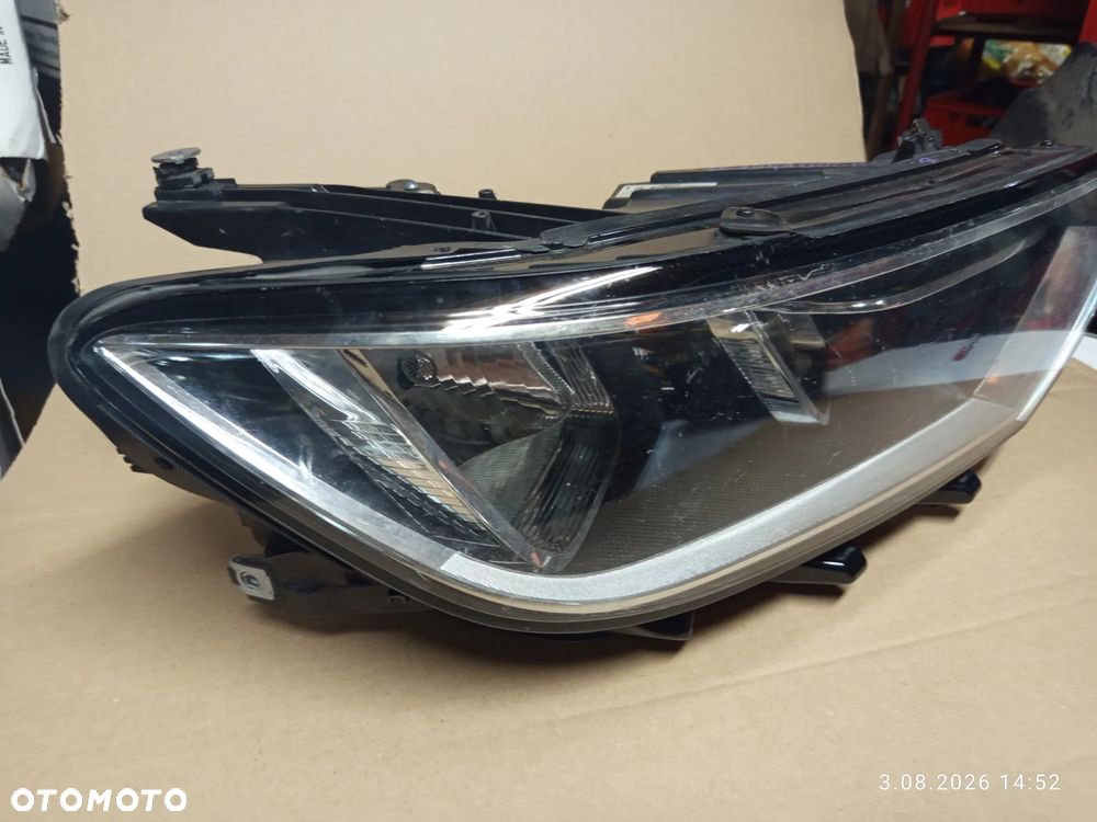 REFLEKTOR VW PASSAT B8 PRAWY 03G1941006A - 7