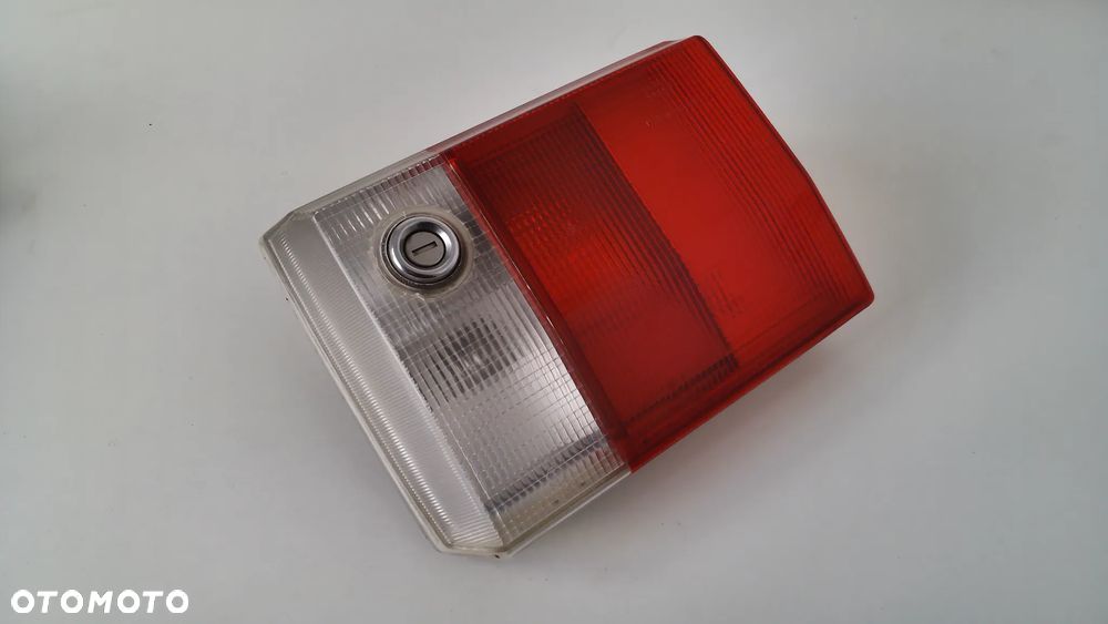 Audi 80 B3 Lampa tył W Klapę Prawa Lewa Strona - 5