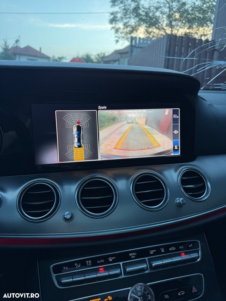 Mercedes-Benz E 220 d 9G-TRONIC - 29