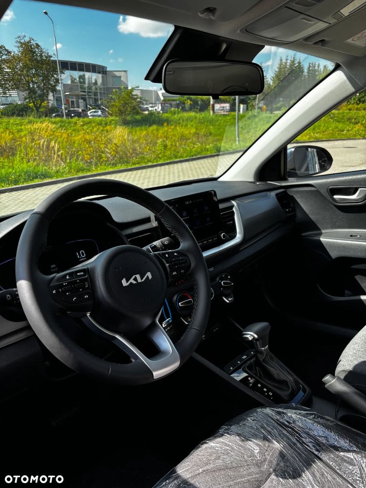 Kia Stonic - 6