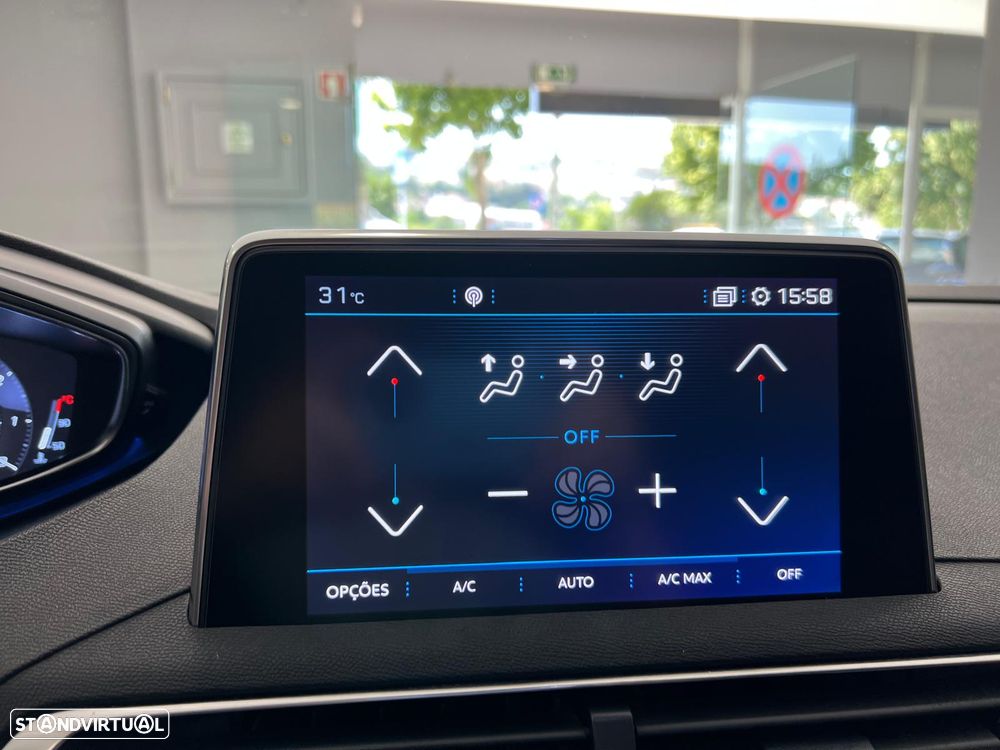 Peugeot 3008 BlueHDi 130 Stop & Start EAT8 Allure - 27