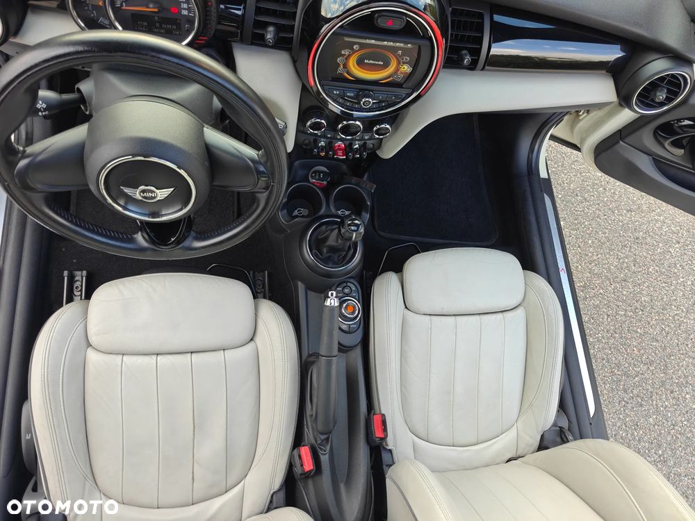MINI Cooper S Standard - 34
