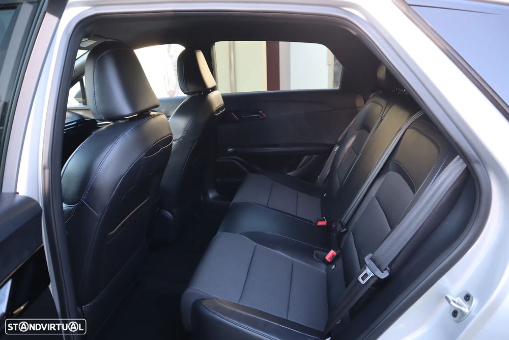 MG MG4 64 kWh Luxury - 23