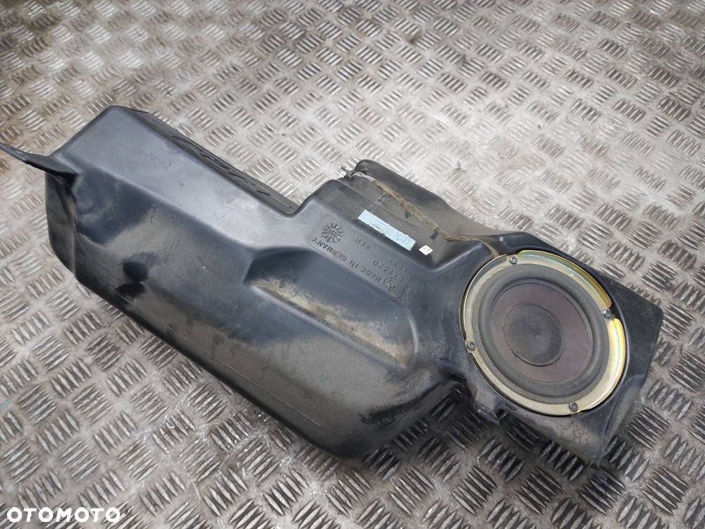 SUBWOOFER GŁOŚNIK MERCEDES-BENZ W210 BOSE 2108203902 - 1