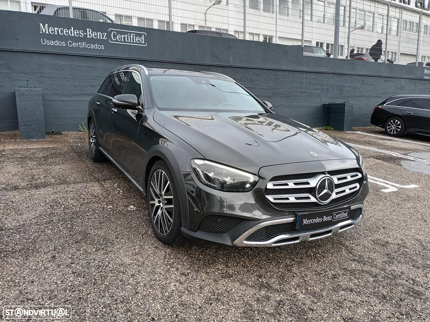 Mercedes-Benz E 220 d Avantgarde 4Matic All-Terrain - 3