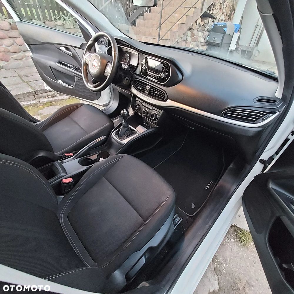 Fiat Tipo 1.4 16V More - 11