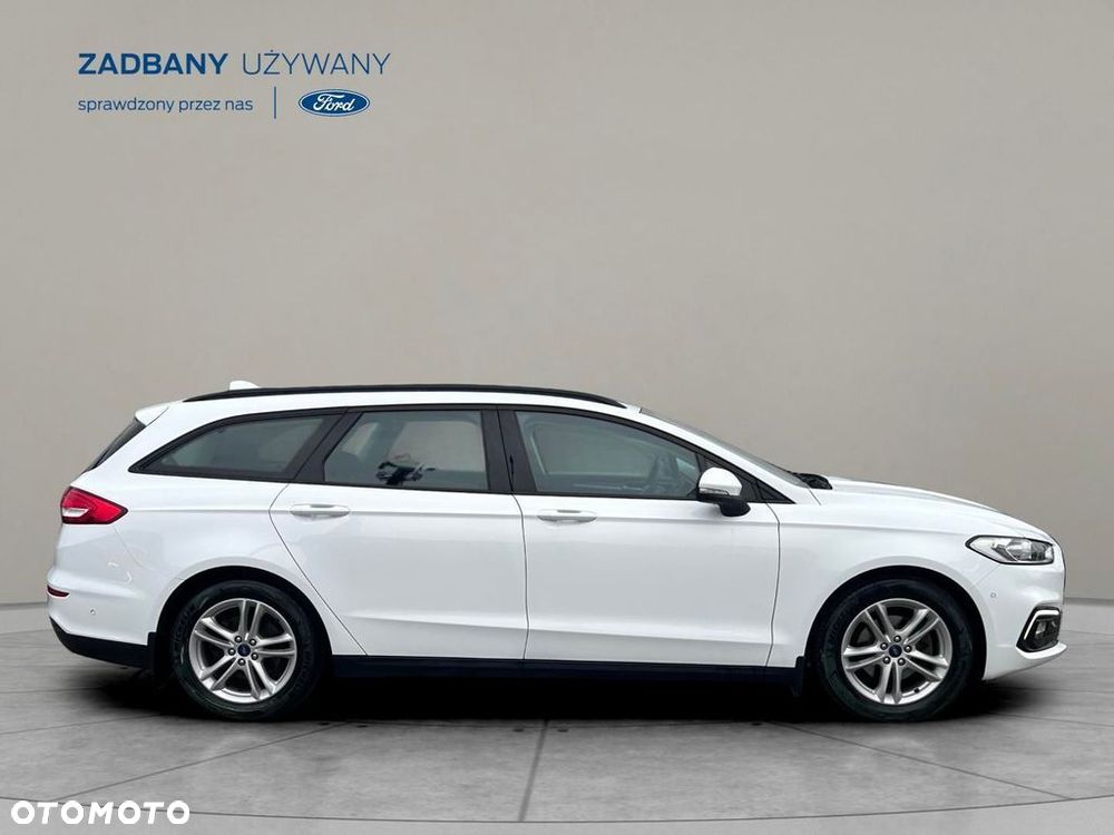 Ford Mondeo 2.0 Hybrid Trend - 4