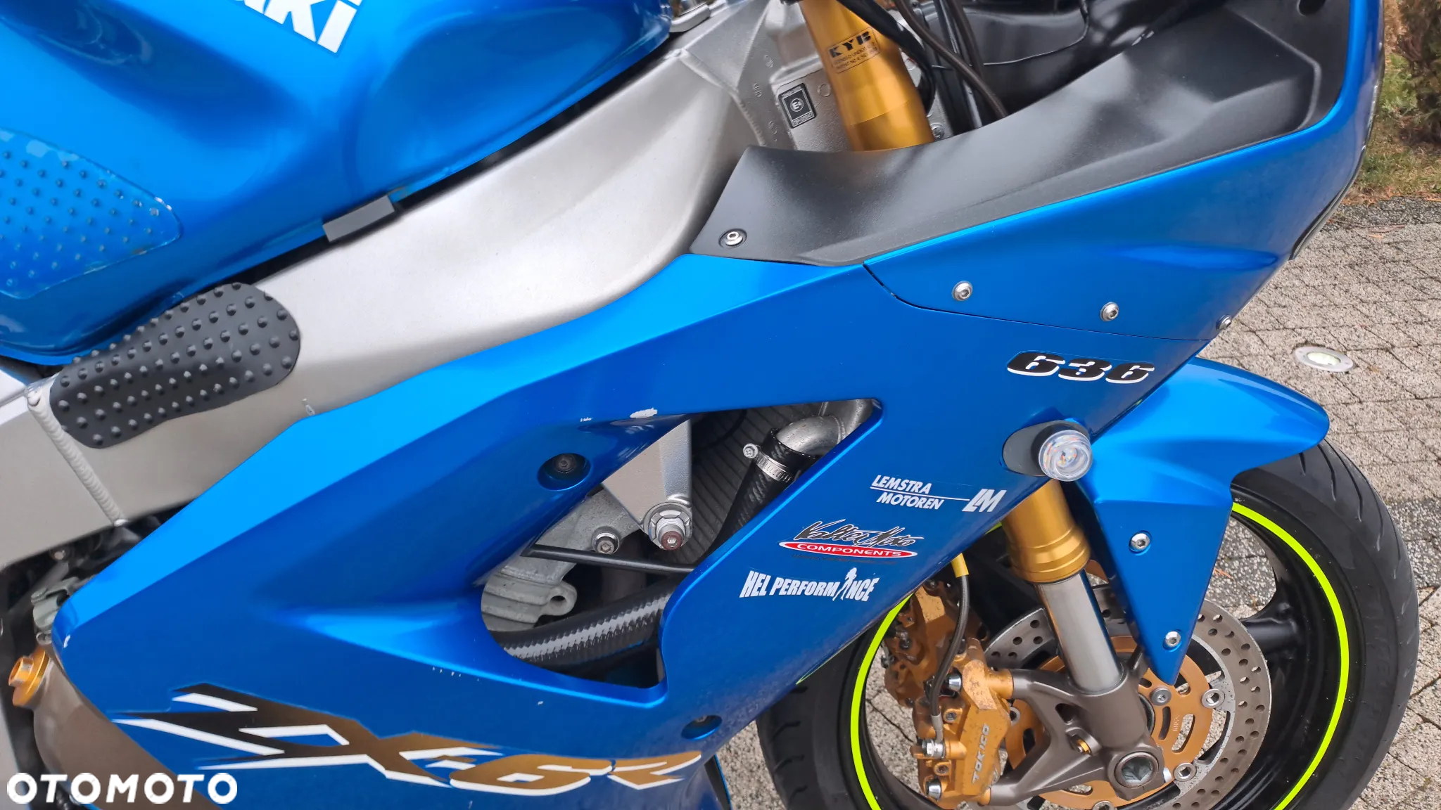 Kawasaki ZX - 32
