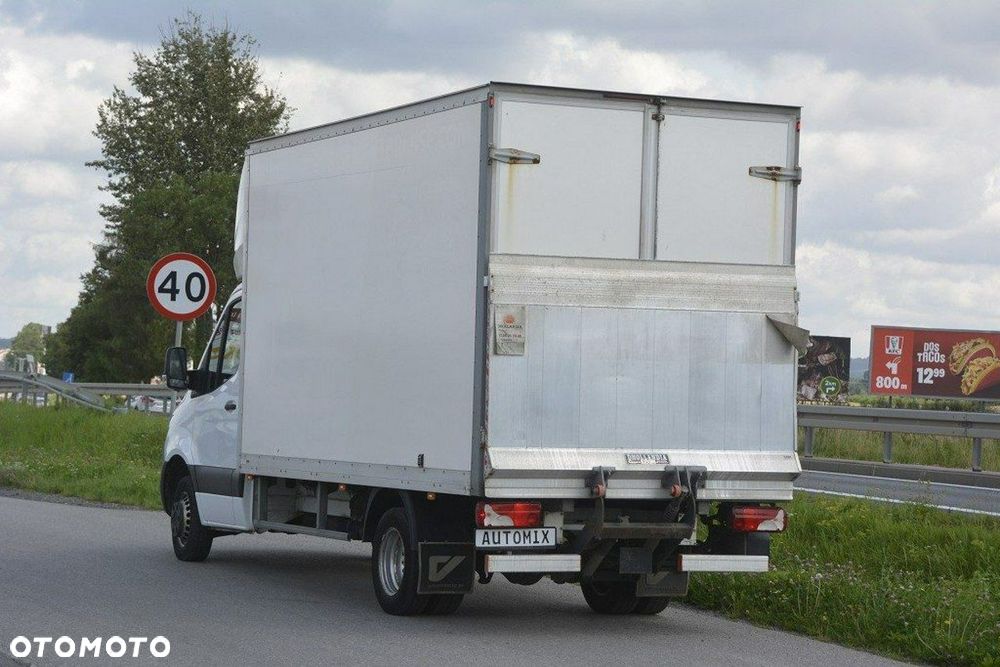 Mercedes-Benz Sprinter - 6