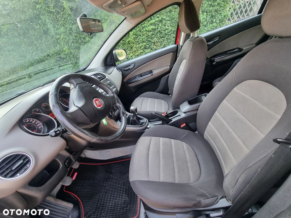 Fiat Bravo 1.4 16V Dynamic Euro5 - 11