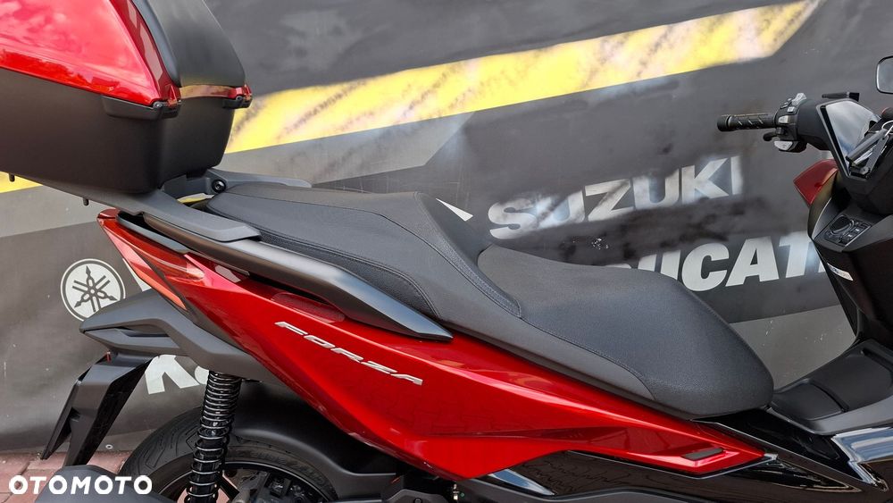 Honda NSS - 17