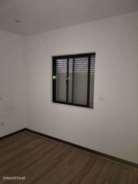 Arrenda-se Andar Moradia - Grande imagem: 4/8