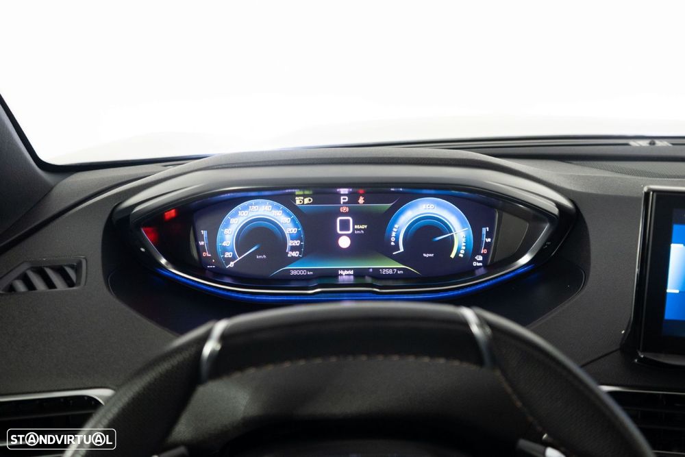 Peugeot 3008 1.6 Hybrid GT e-EAT8 - 32