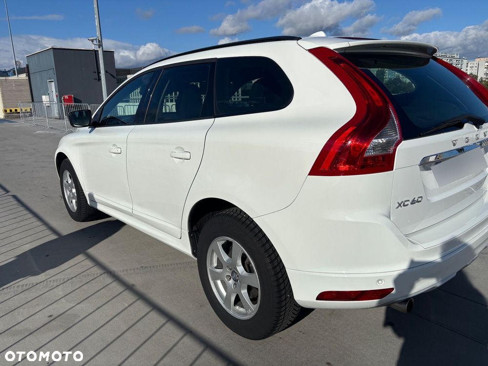Volvo XC 60 - 8