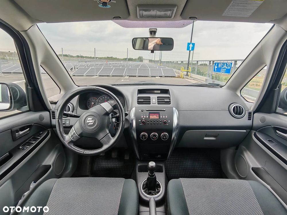 Suzuki SX4 1.6 GS / Premium 4WD - 30