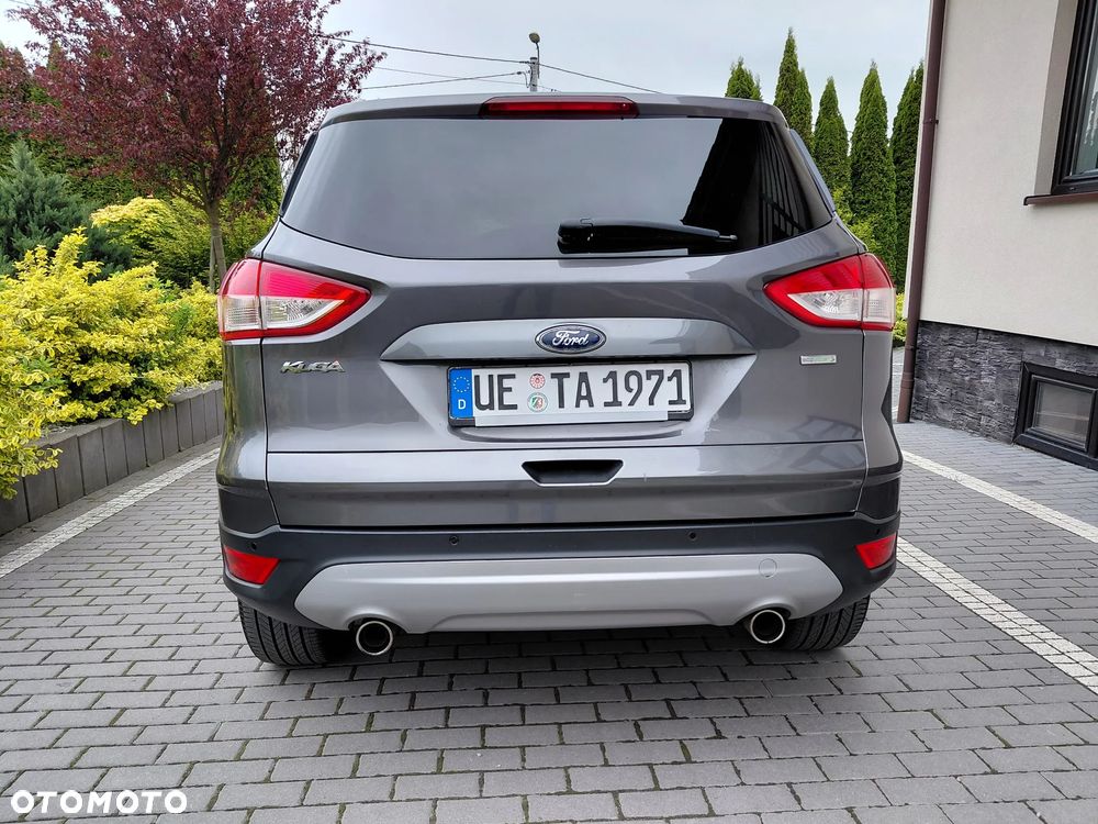 Ford Kuga 1.6 EcoBoost 2x4 Titanium - 21