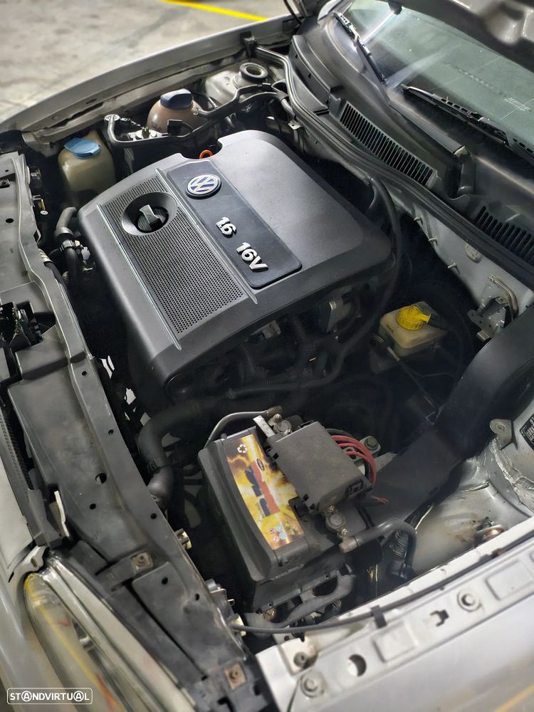 VW Golf Variant 1.6 Confortline - 14