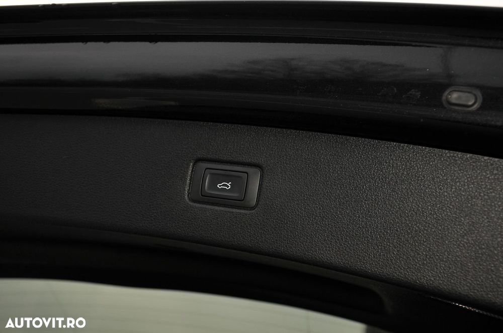 Audi Q7 3.0 50 TDI quattro Tiptronic - 32