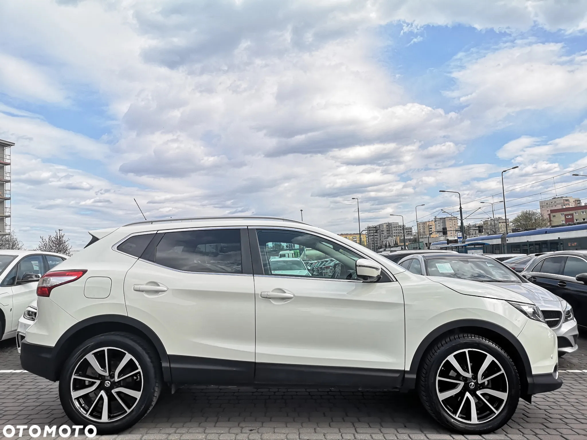 Nissan Qashqai 1.6 DCi Tekna Xtronic - 5