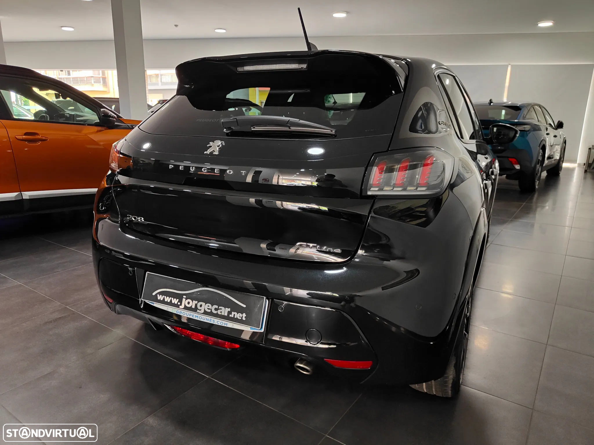 Peugeot 208 1.2 PureTech GT Line EAT8 - 6
