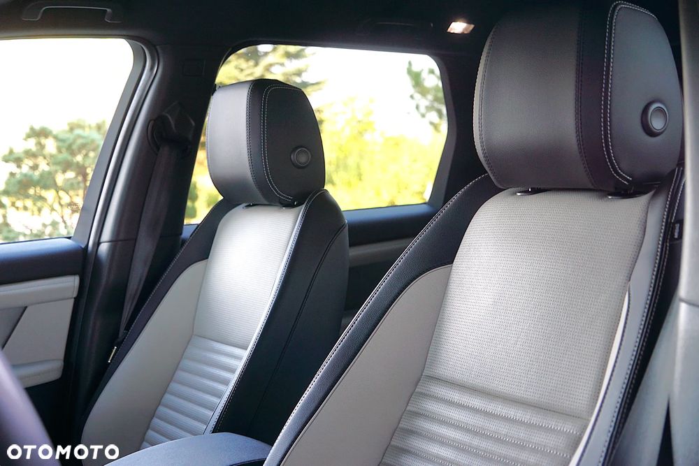 Land Rover Discovery Sport - 18