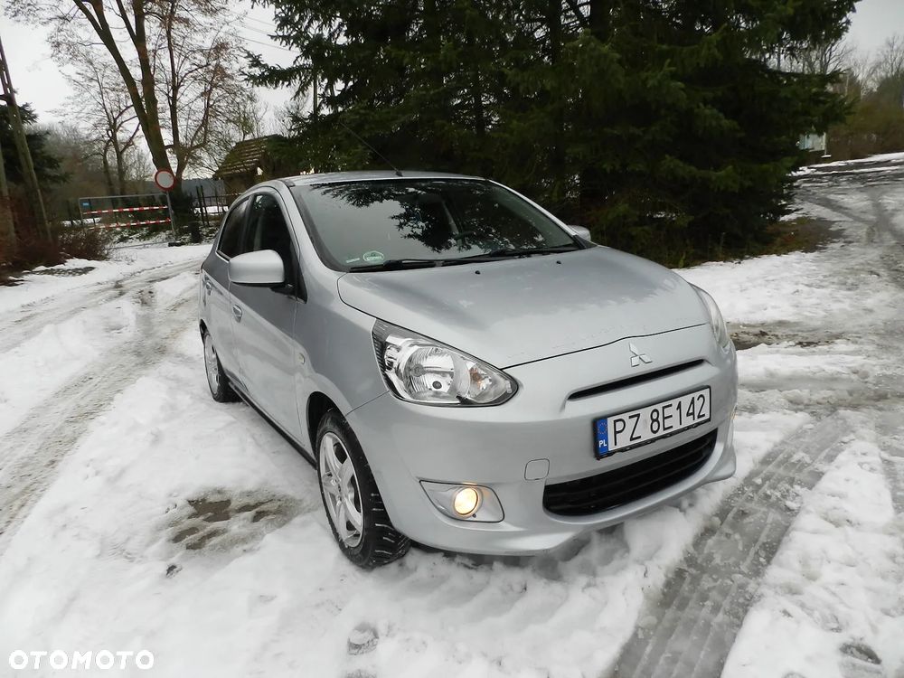 Mitsubishi Space Star - 11