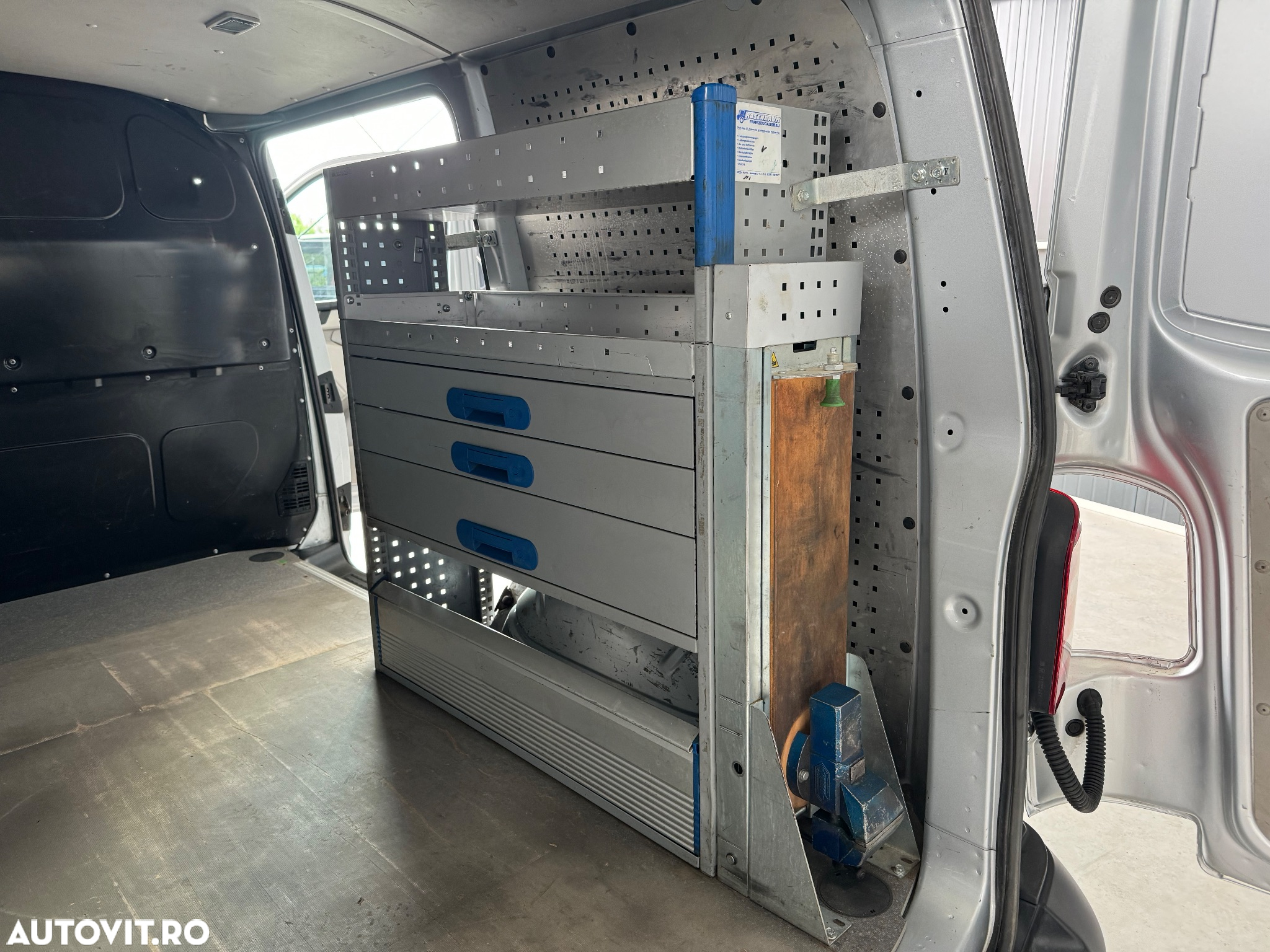 Volkswagen Transporter T6 - 18