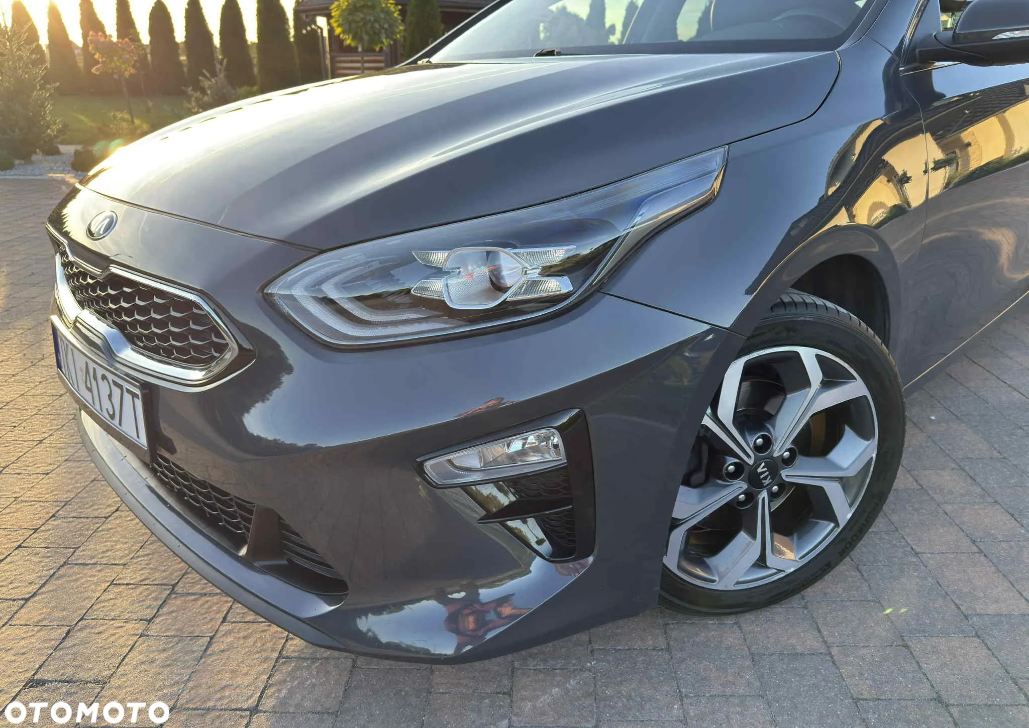 Kia Ceed - 3