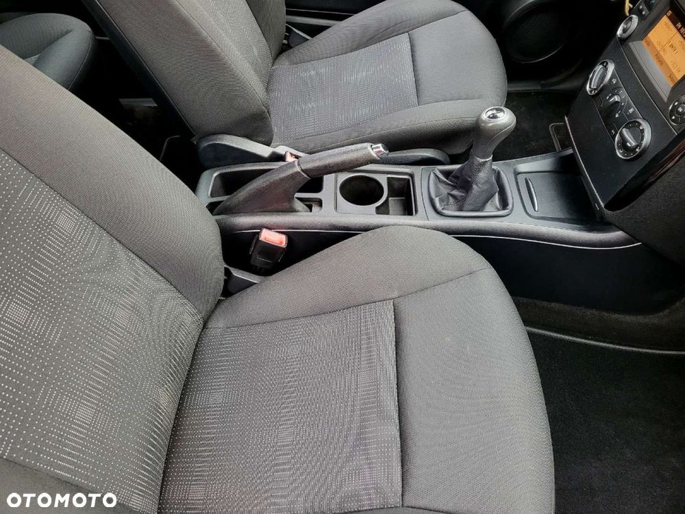 Mercedes-Benz Klasa A - 23