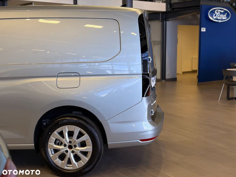 Ford Transit Connect - 22