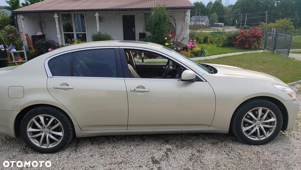 Infiniti G 3.5 AWD - 33