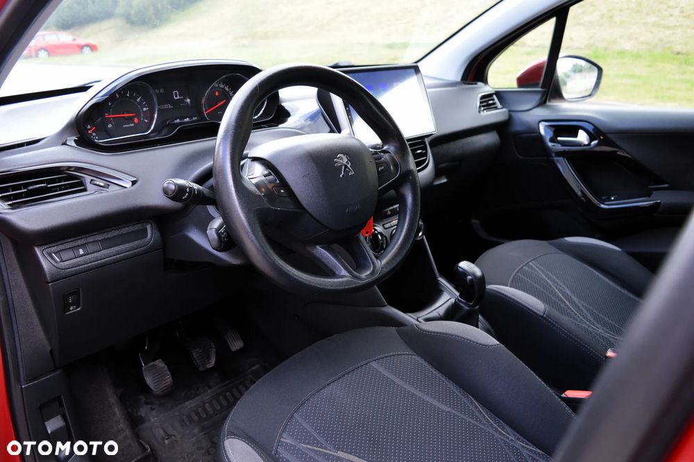 Peugeot 208 1.2 VTi Active - 5