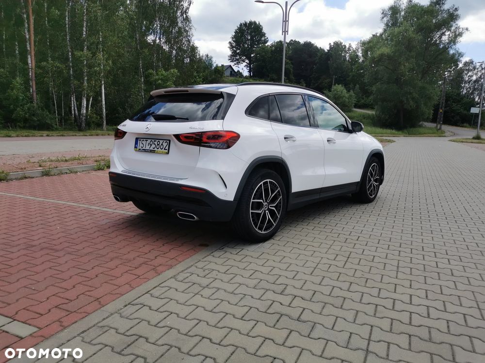 Mercedes-Benz GLA 250 4-Matic AMG Line - 6