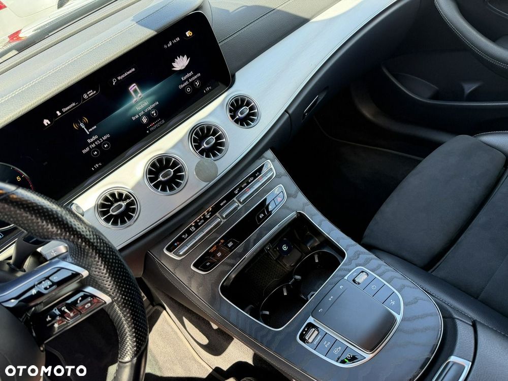 Mercedes-Benz Klasa E 220 d 4-Matic AMG - 20