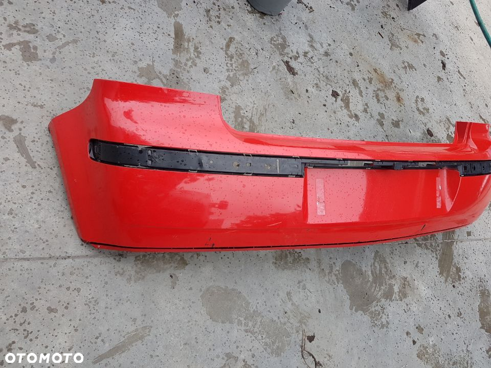 ZDERZAK TYL GOLF IV - 2