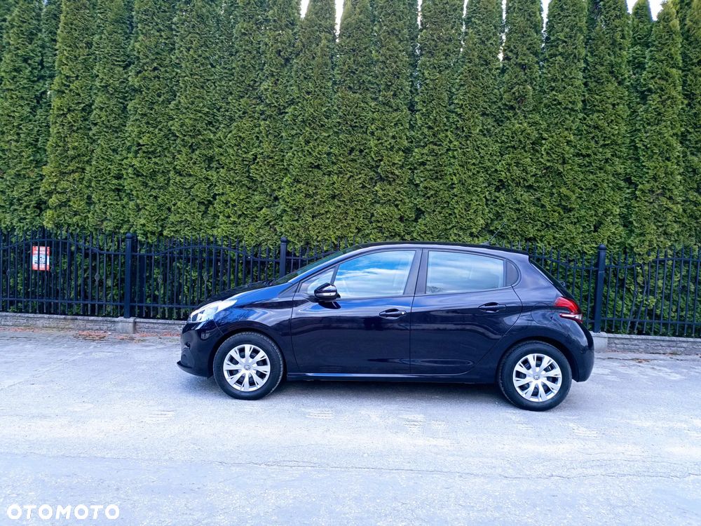 Peugeot 208 - 7