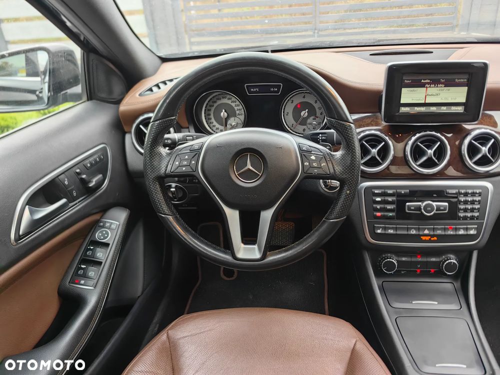 Mercedes-Benz GLA 220 CDI 4-Matic - 13