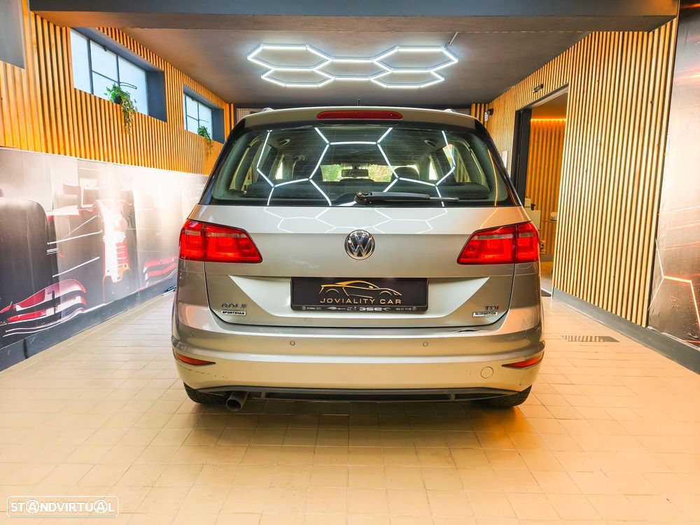 VW Golf Sportsvan - 21